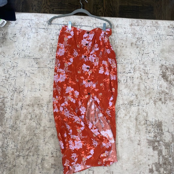 Free People Dresses & Skirts - Free People Midi Skirt with Slit